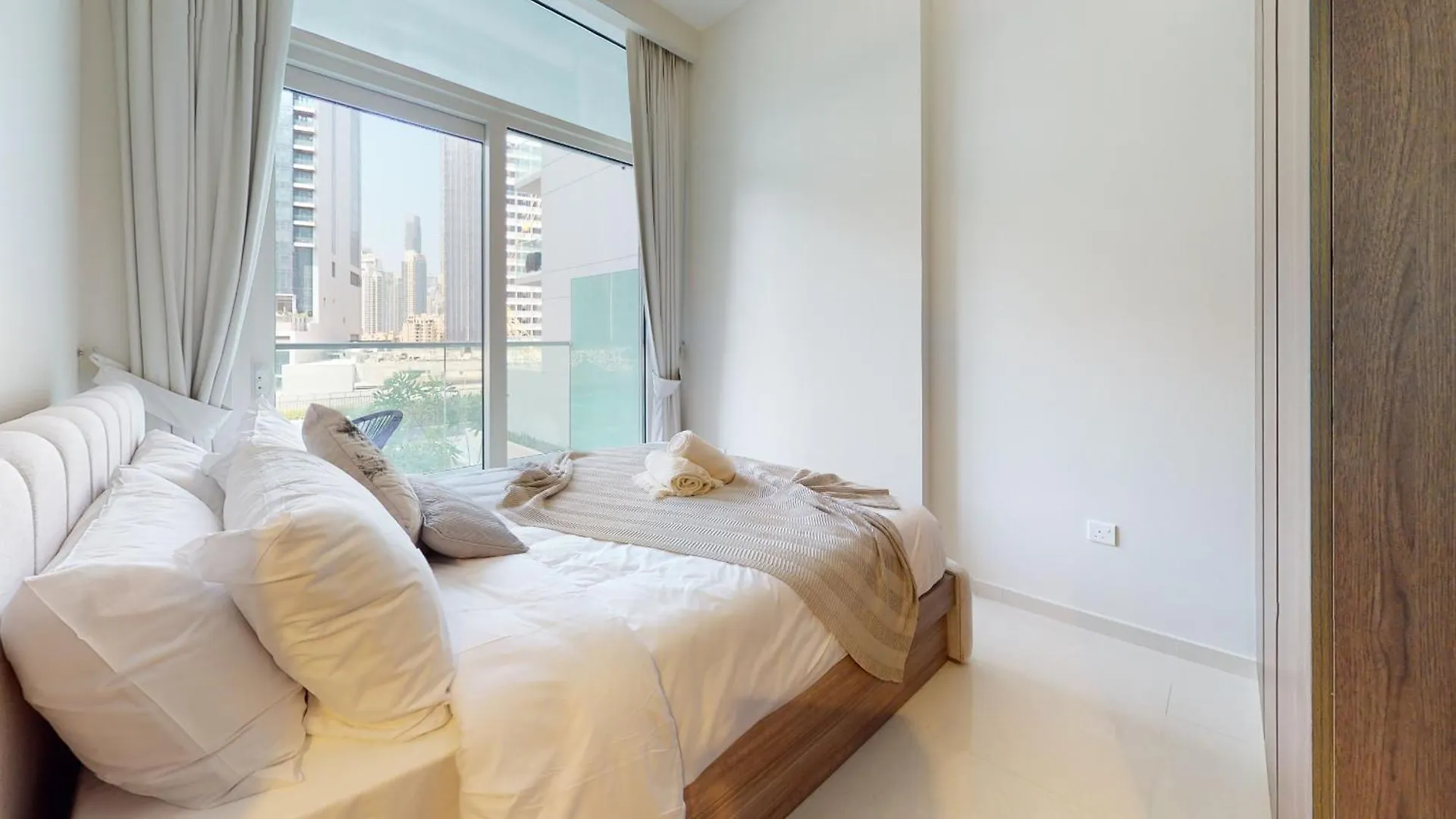 Reva Residence,Business Bay - 1Br Apartment - Allsopp&Allsopp Dubai